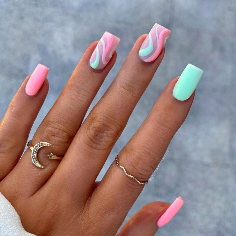 22 Soft & Sweet Pastel Nails for a Sunny Summer