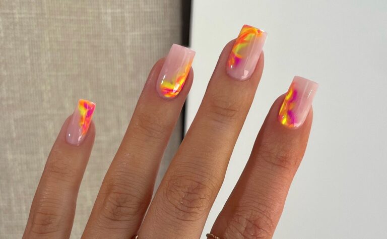 30 June Nail Ideas to Kick Off Summer in Style