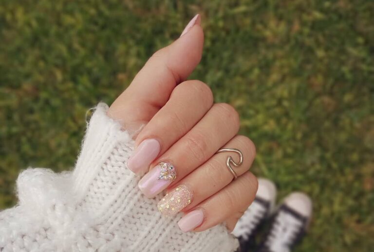 How to Match Your Nails to Your Outfit Without Overdoing It