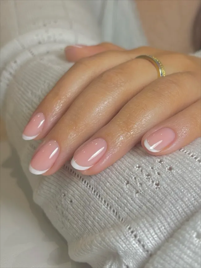 Clean Micro White French