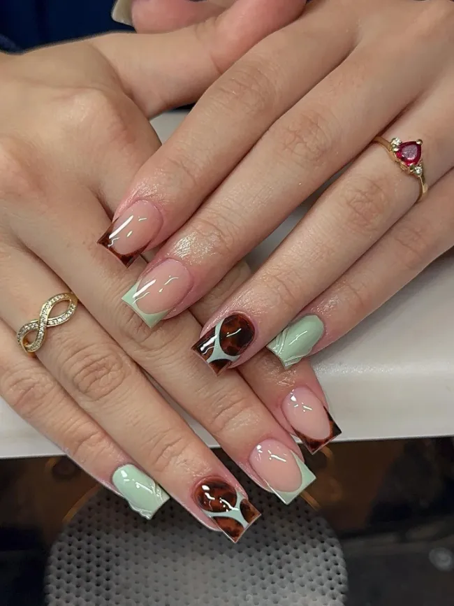 Mint & Tortoiseshell French Mix