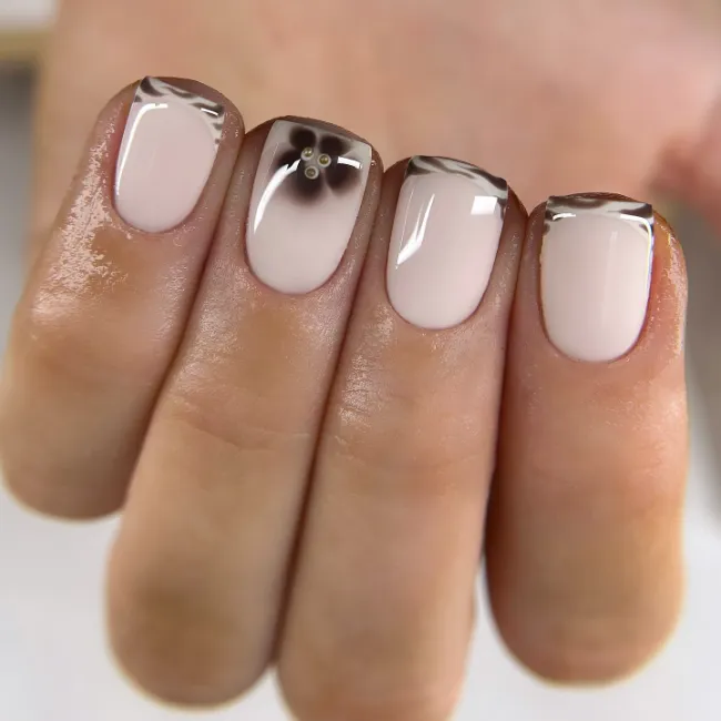 Smoky Brown French Detail